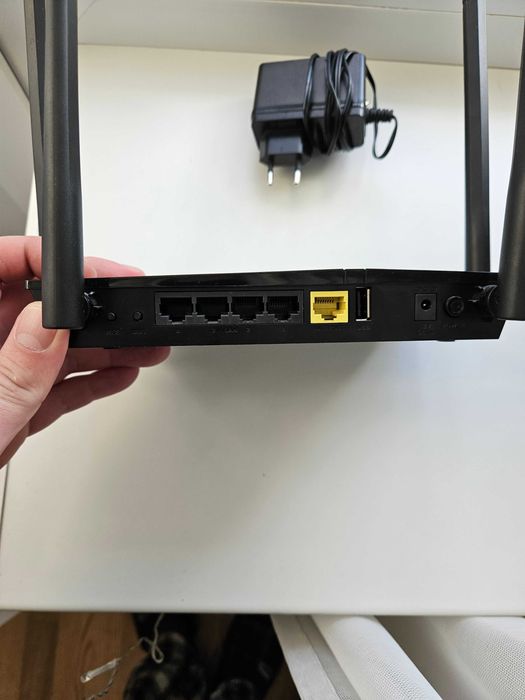 wi-fi роутер D-Link Dir 825