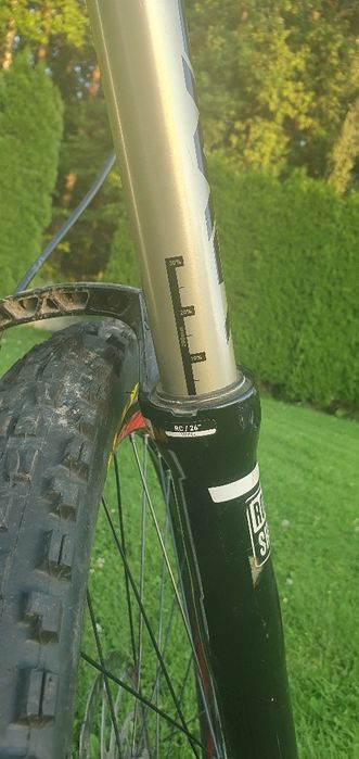 Specialized demo 8