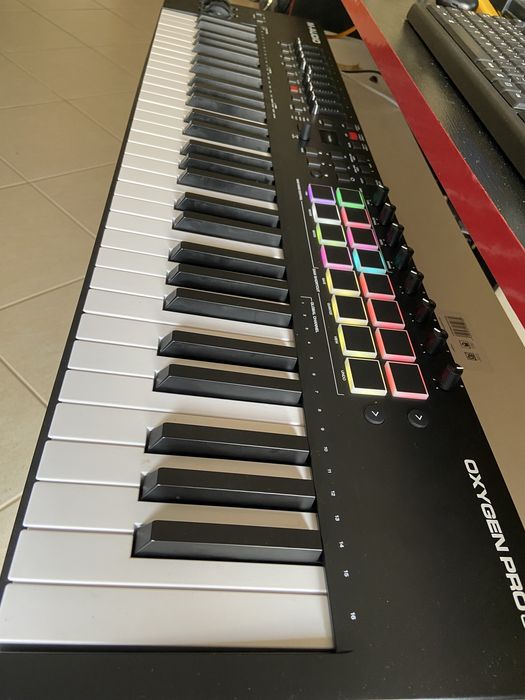 M audio oxygem pro 61