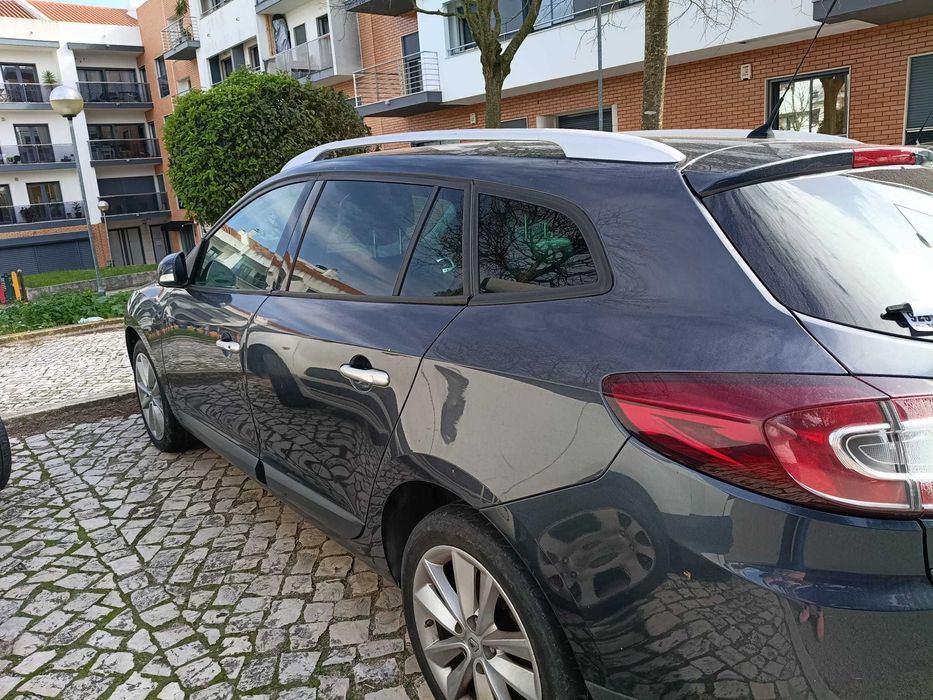 Vendo Carrinha em muito bom estado