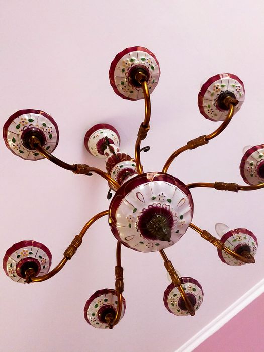 Żyrandol ośmioramienny