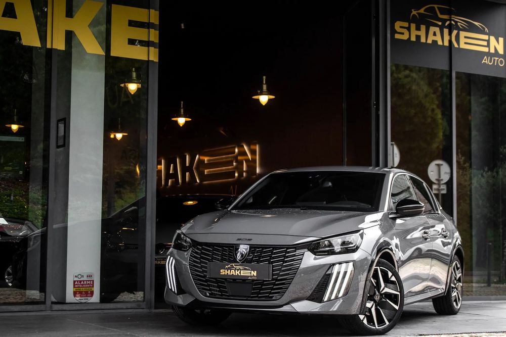Peugeot 208 1.2 Hybrid GT e-DCS6