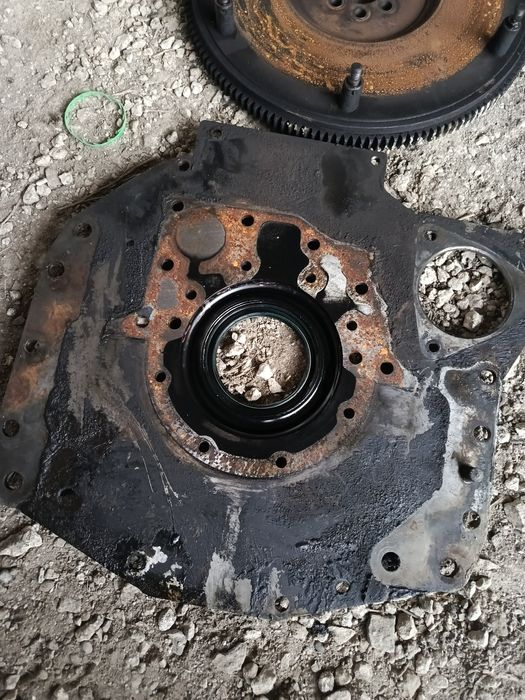 Продам комплект під стартер на мтз