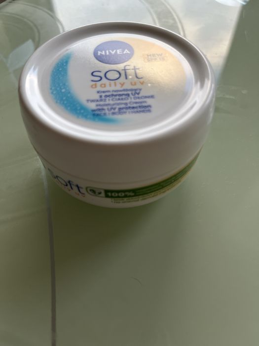 Krem nivea spf 15 soft