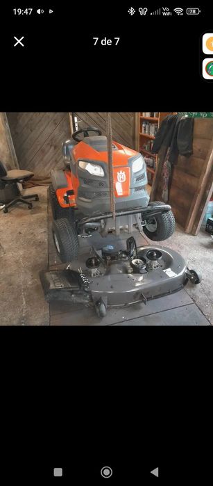 Mini trator corta relva Husqvarna