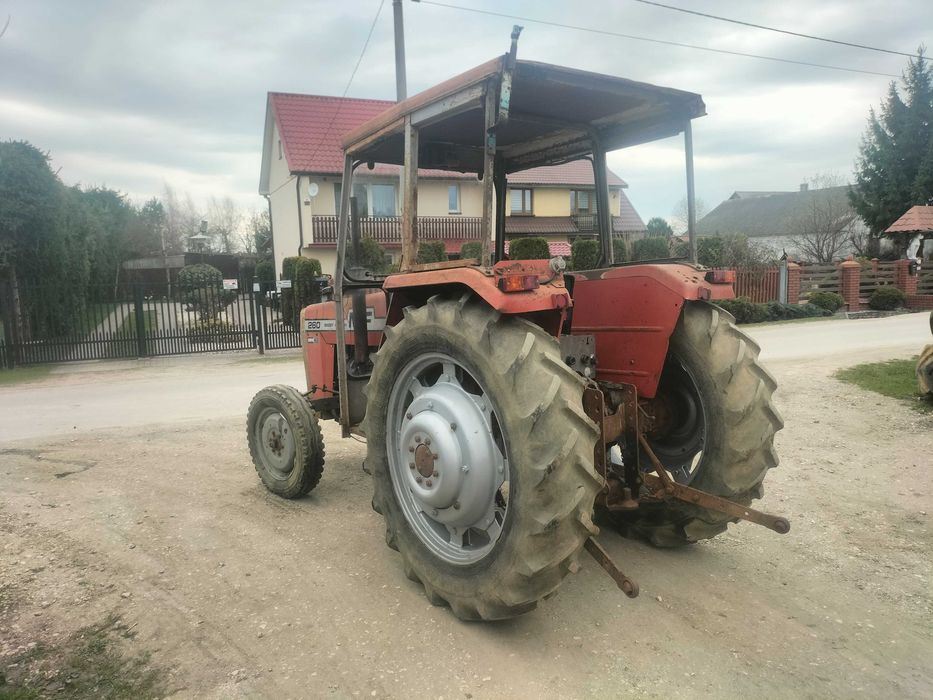 Massey Ferguson 260