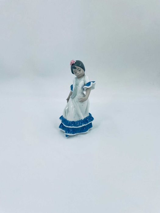 Figurka kolekcjonerska Lladro Juanita