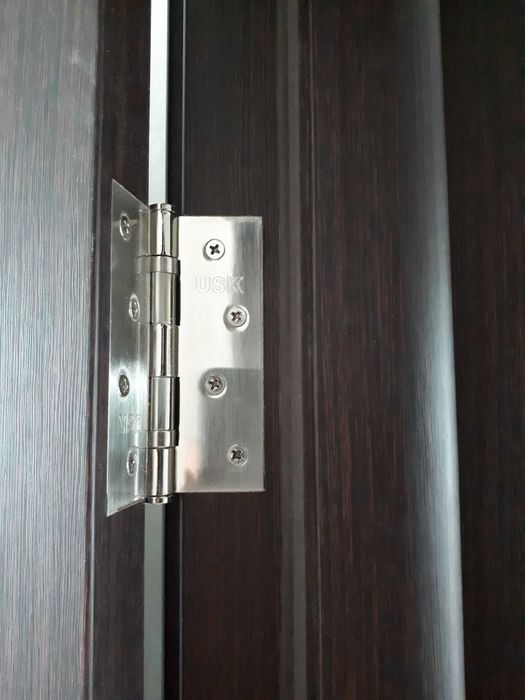 Установка межкомнатних дверей, уклад. паркета,  ламината, МДФ плинтус.