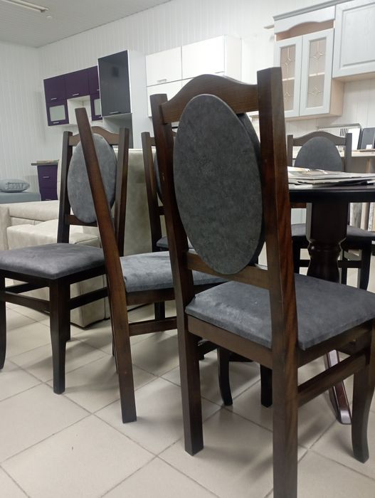 Стільці дерев'яні букові