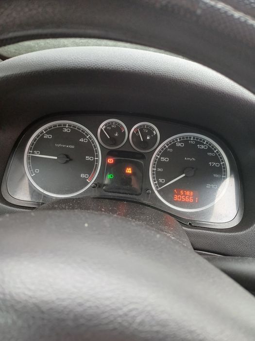 Silnik 2.0hdi peugeot 307 RHY 406 berlingo 110kg partner