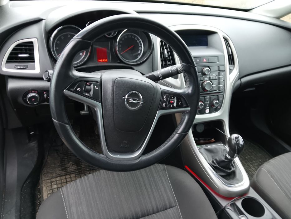 Opel Astra J 1.6