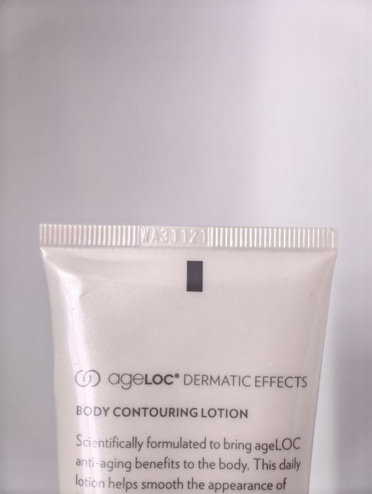 Nu skin ageloc dermatic effects emulsja