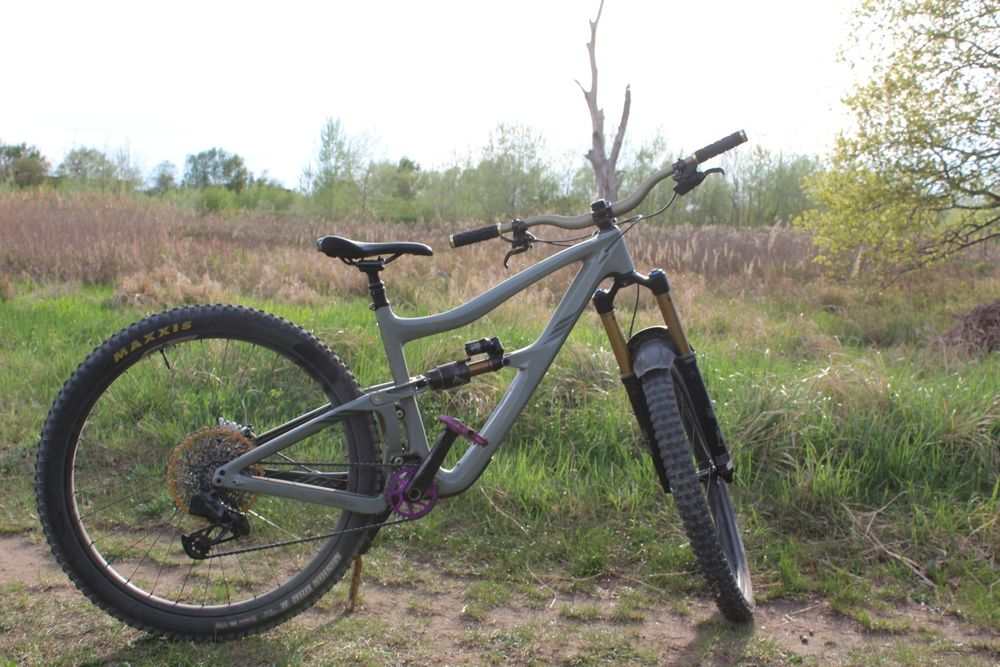 Ibis Ripmo V2 2021

Na sprzedaż rower Ibis Ripmo V2 z 2022 roku – maszyna do ostrej jazdy, złożona na bardzo mocn