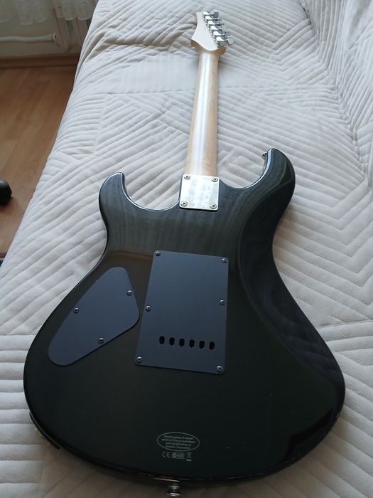 Gitara elektryczna Yamaha
