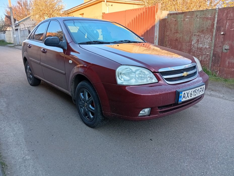 Продам Шевроле Лачетти 1.6,газ