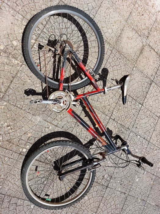 Bicicletas para ferro velho