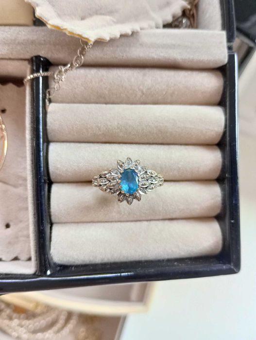 R. 12 złoty pierścionek topaz naturalny, brylanty