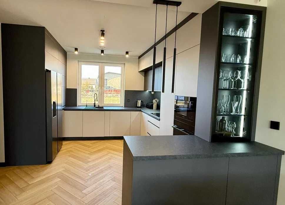 Kuchnie na wymiar, meble na wymiar, stolarz, szafy, zabudowa