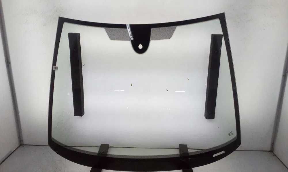 Szyba Samochodowa Przednia czołowa Używana Opel Dowóz