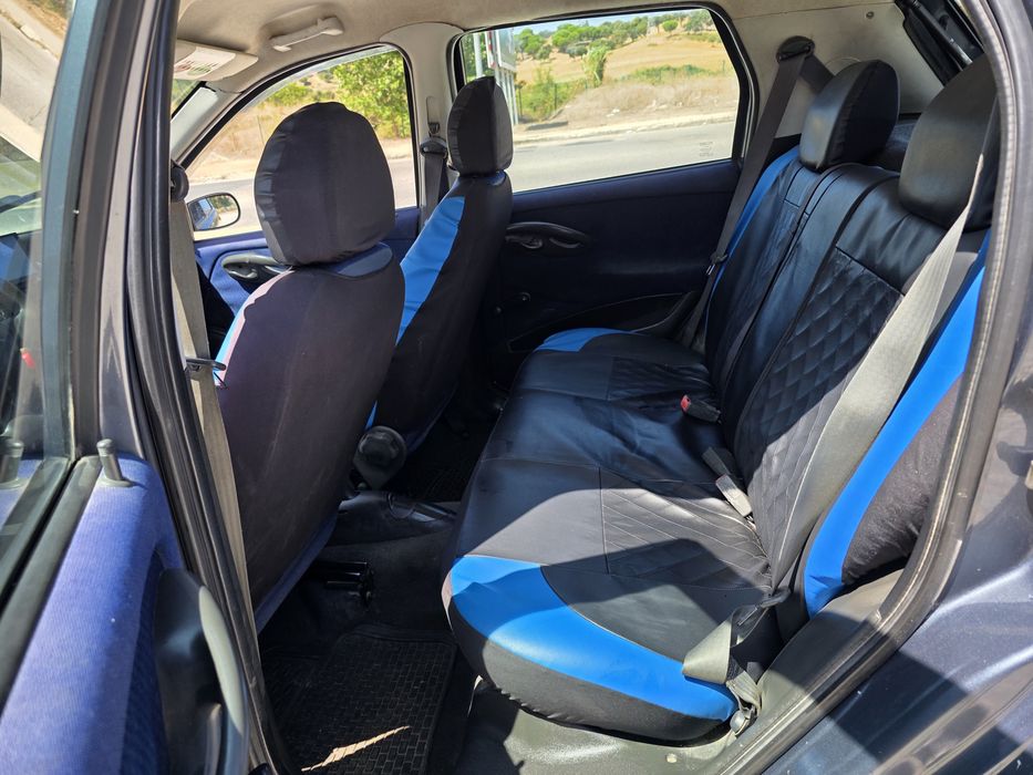 Fiat Punto 1.2 ELX 1999/12 Em Bom Estado