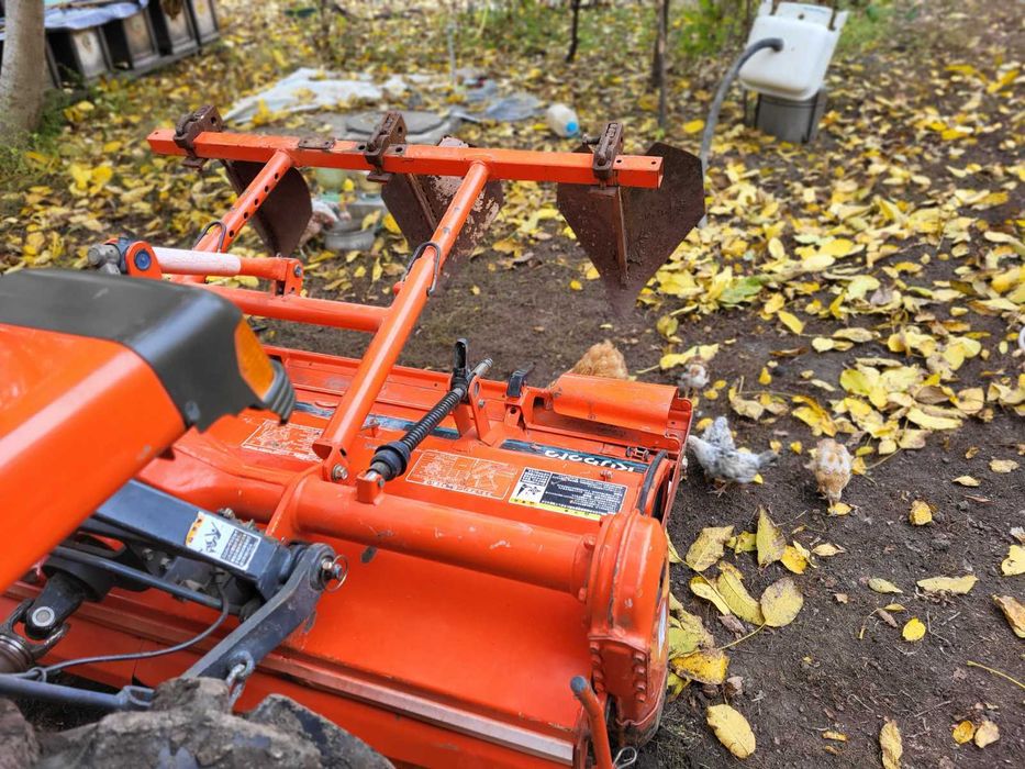 Тракторець Kubota GL221