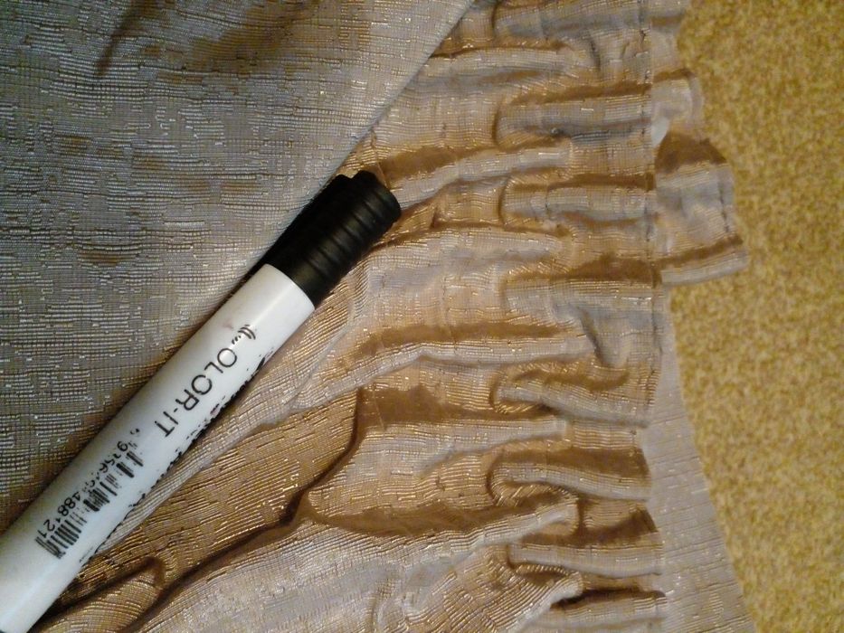 Шторы- зеленые хаки.и молочный шеколад.