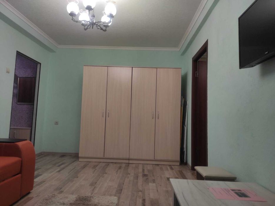 2 кімн.кв-ра, до 6 людей, 3 поверх, всі зручності, квартира посуточно