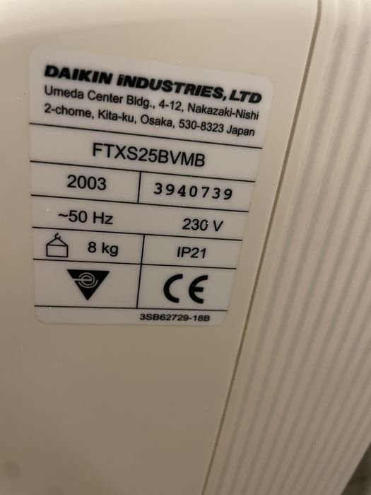 Ar condicionado inverter Daikin + 4 unidades + tubo cobre