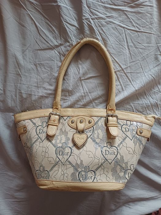 Torebka Dior piekna w kwiaty