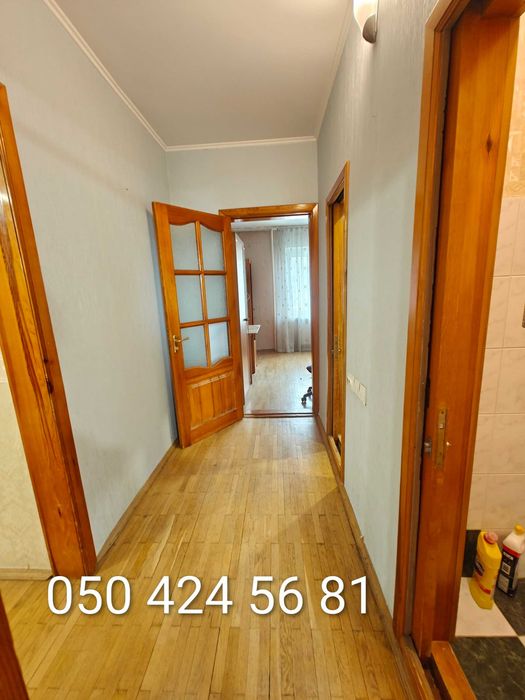 Продаж 3к квартири Григоренка 11а Київ метро Позняки Дарницький