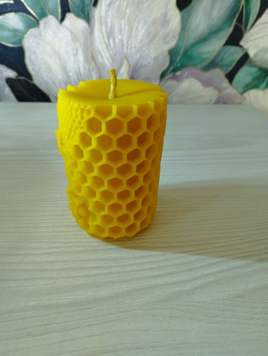 Продам свечи с пчелиного воска