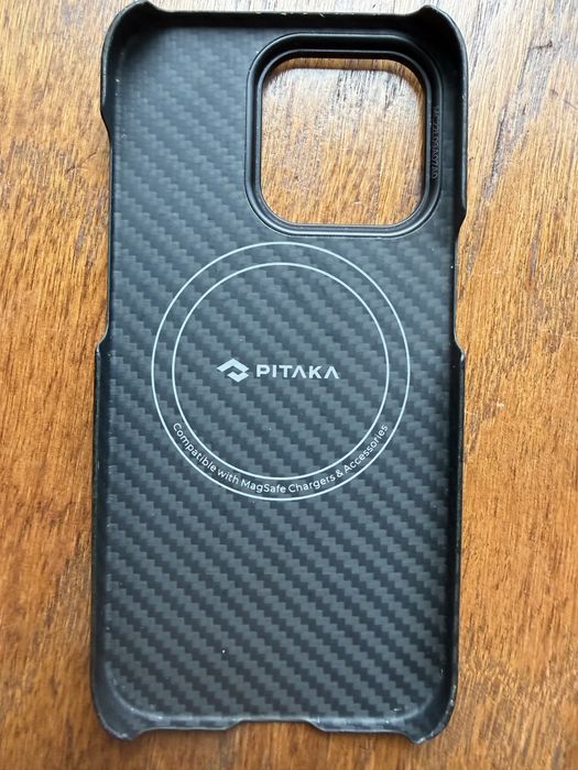 Продам орігінал чохол Pitaka для IPhone 14 Pro