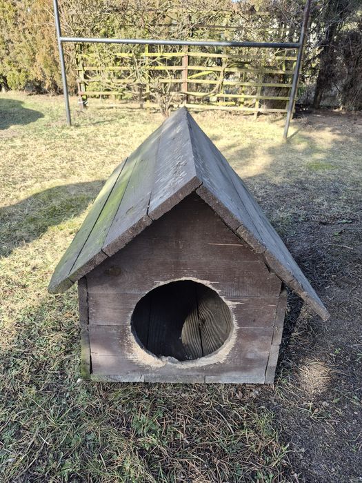 Buda dla psa 115 x 73 x 75