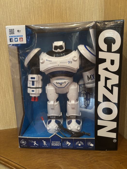 Інтерактивний бойовий Робот Crazon Defender