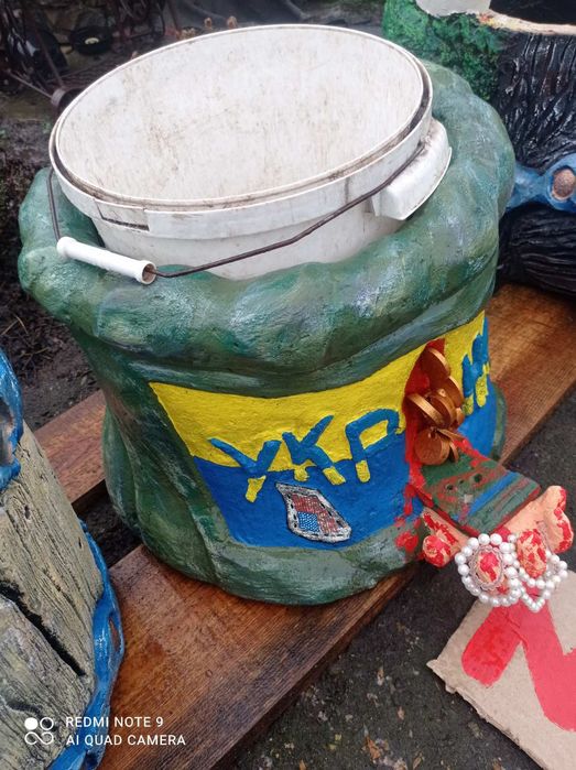 Продаємо з/б (арт- бетоні )фігури,для саду та дому