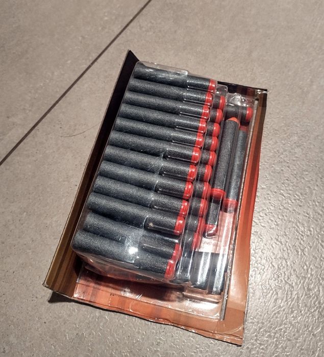 Pistolet nerf  + strzałki