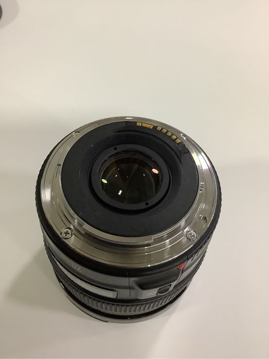Canon EF 20 mm 2.8