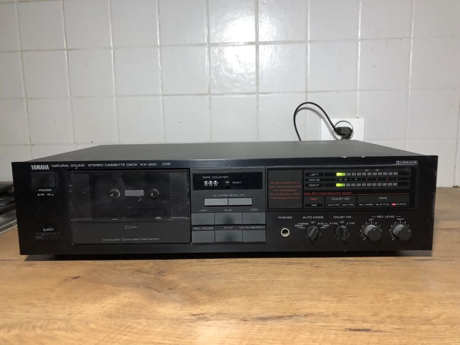 Deck magnetofon Yamaha KX-200