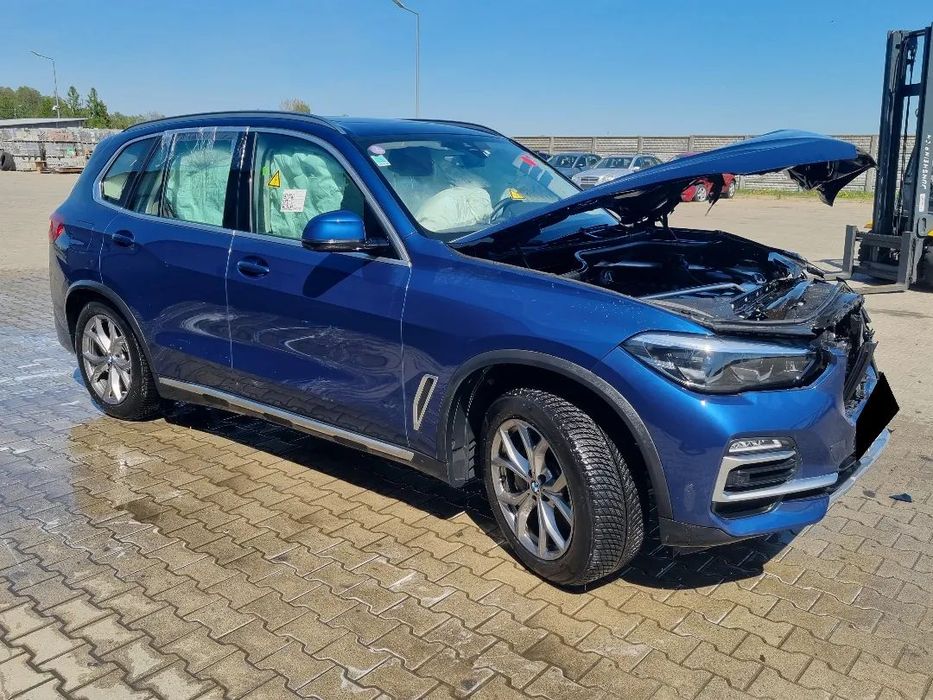 BMW X5 BMW X5 XDRIVE 45E PLUG IN Automat Skóry 286 + 113 KM Hybryda 2020