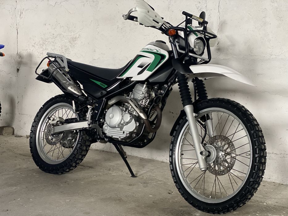 Yamaha Serow 250 мотоцикл з Японіі