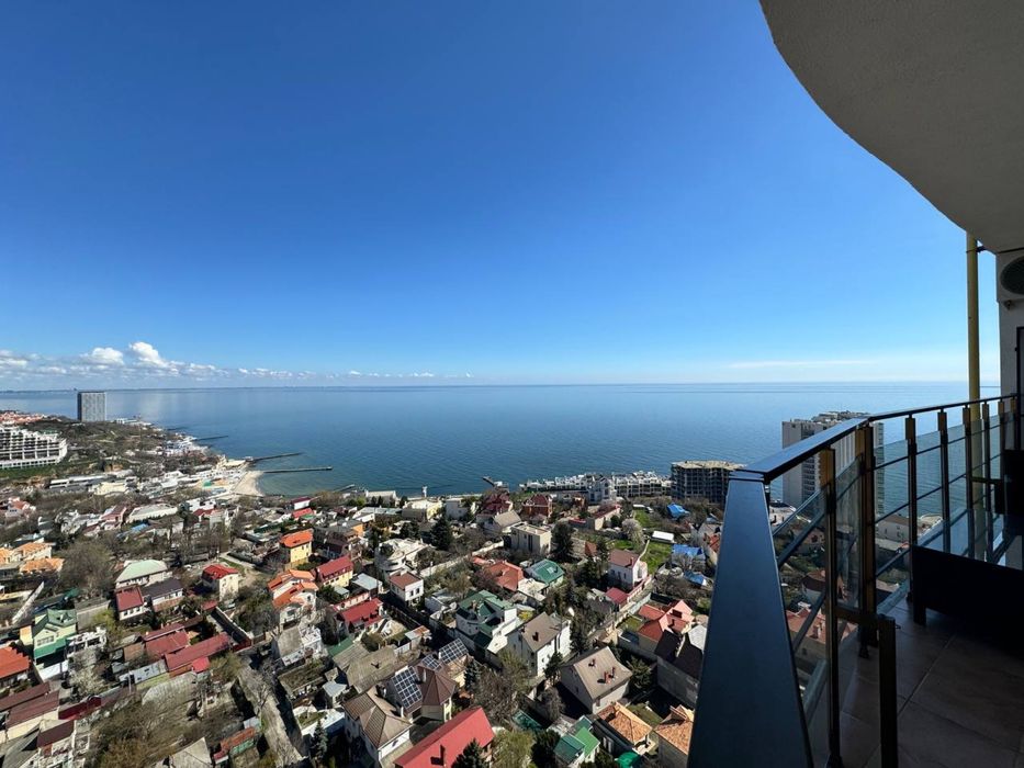 Без комиссии!44 жемчужина.Каманина 16.2 спальни.Терраса.