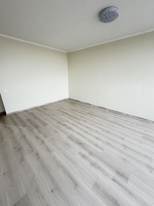 Квартира з ВЕЛИКОЮ площею! РЕАЛЬНА ціна! Без комісії!