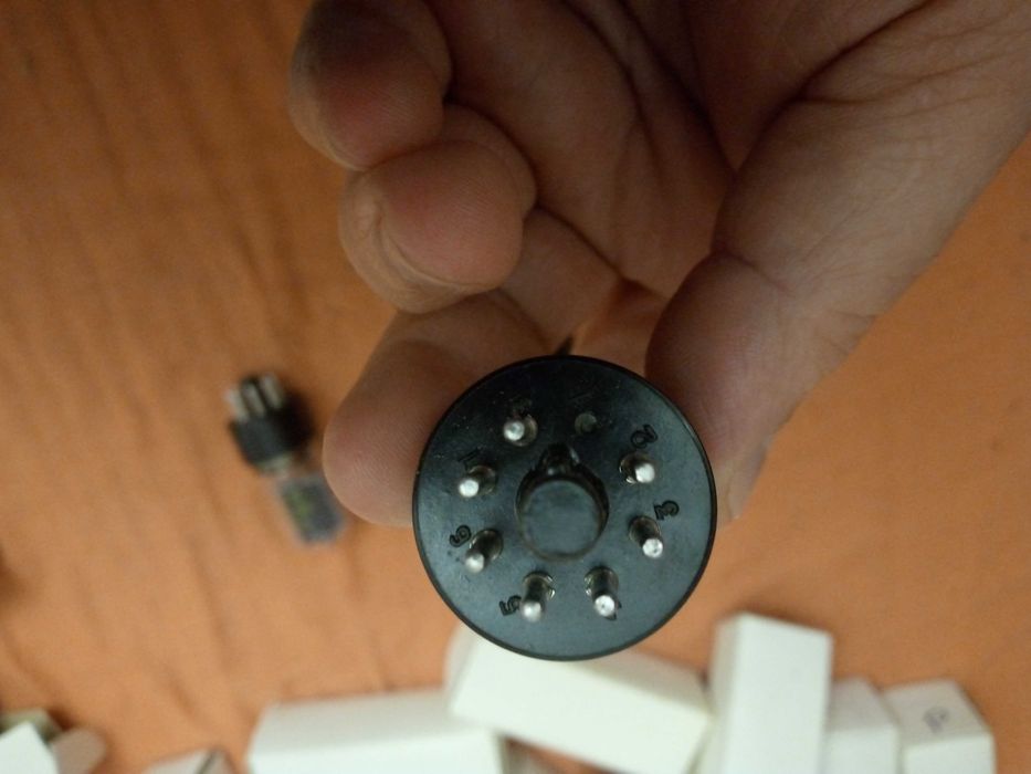 Радіолампа 6Н7С нові