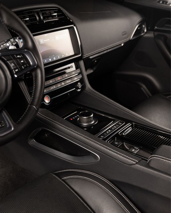 JAGUAR F-PACE R-SPORT NACIONAL 1 REGISTO