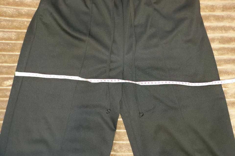 Новий Костюм трикотажний з широкими брюками, L (50-52)