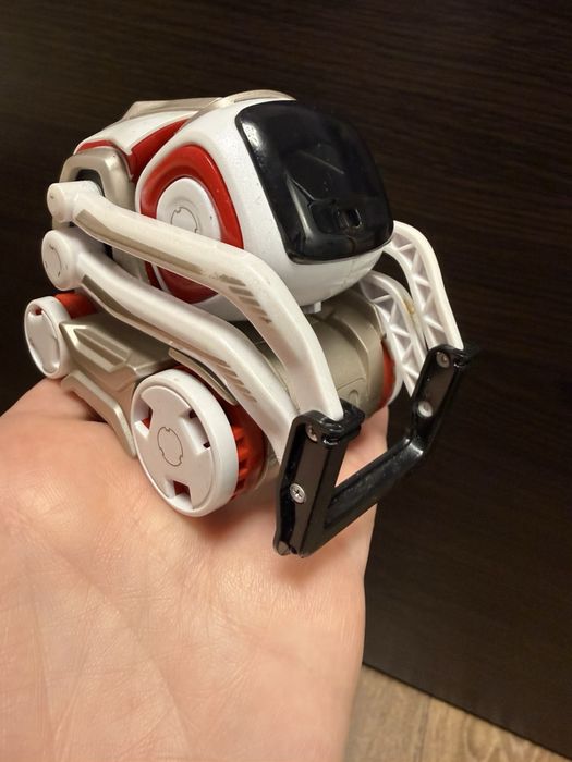 робот та кубики Anki Cozmo