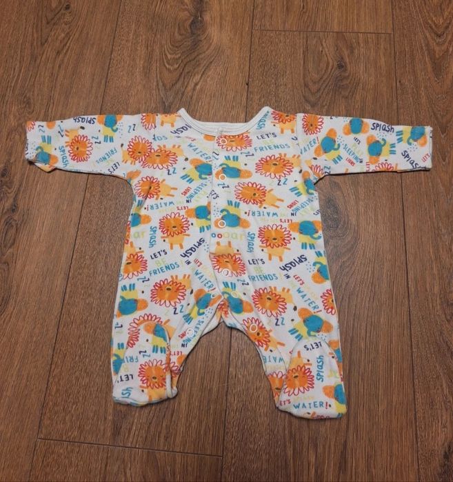 Pajacyki Mothecare r.50