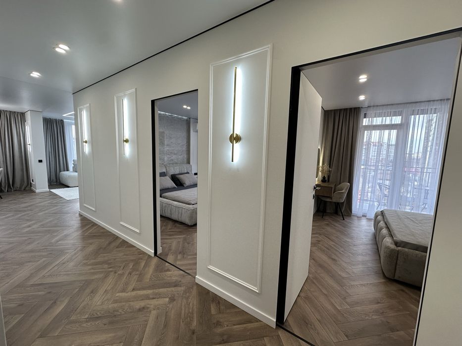 Продається дизайнерська 3 км квартира площа 90м2