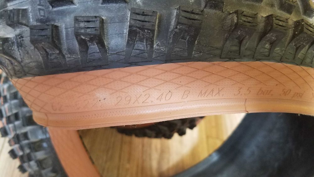 Opona rowerowa SCHWALBE Magic Mary Super Trail 29x2.4 Addix Soft Nowa