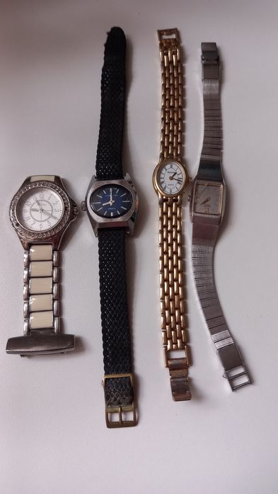 Наручний годинники